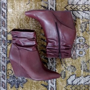Dark brown Seychelles wedge booties